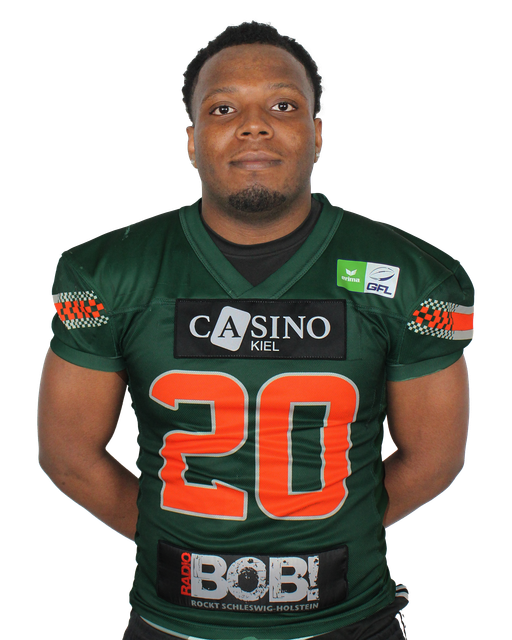 #20 Henoc Joao Iussevo